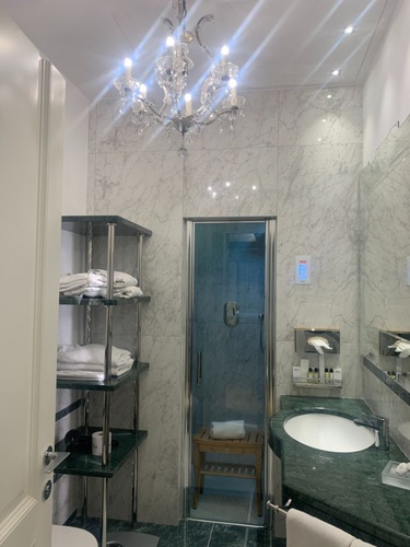 Luxury apartments battibecco art hotel commercianti bologne Luxury apartments battibecco art hotel commercianti bologne