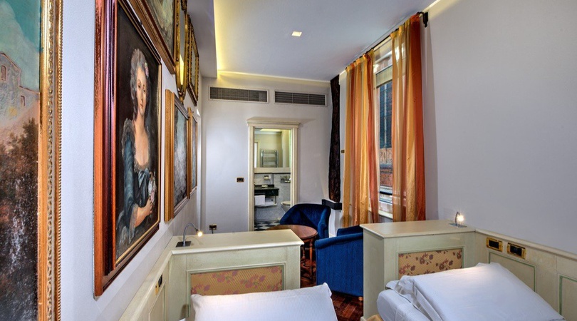 Chambre double  Art Hotel Commercianti Bologne