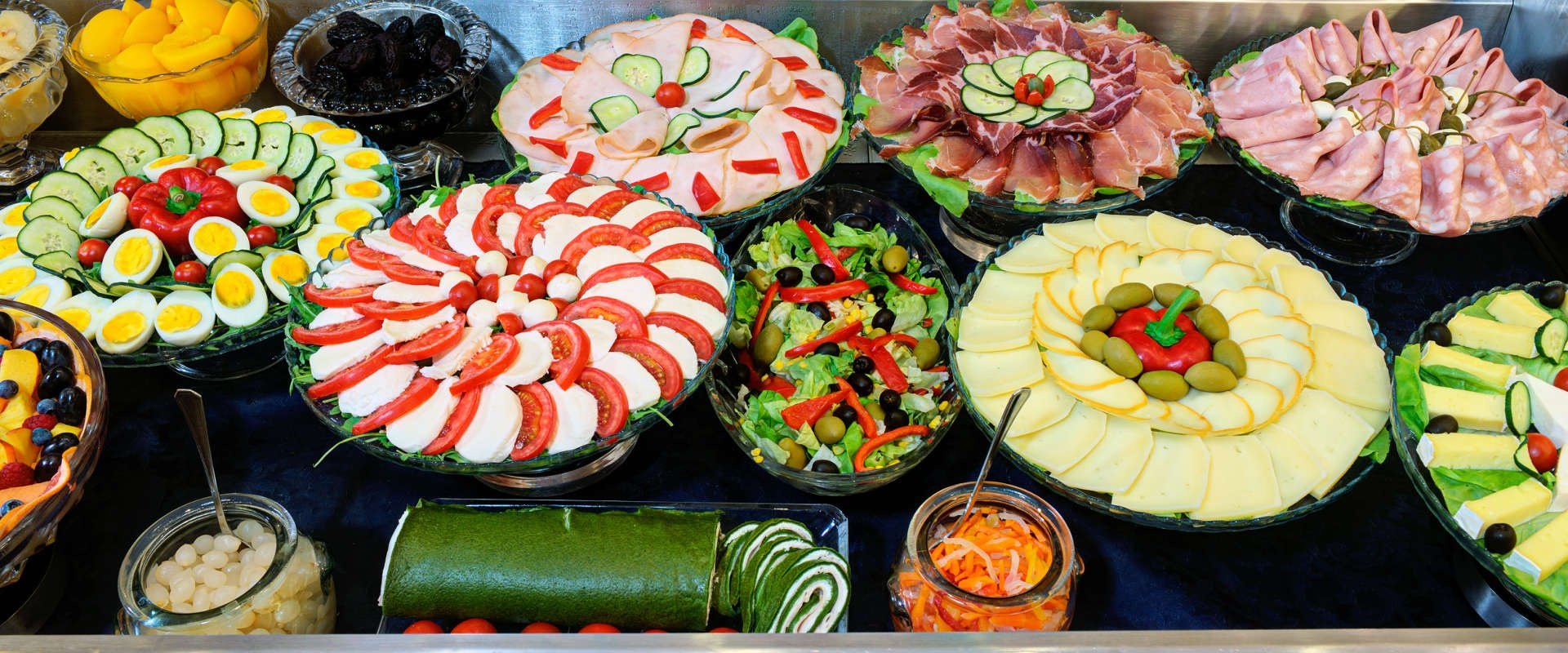 Petit déjeuner buffet art hotel commercianti bologne Petit déjeuner buffet art hotel commercianti bologne